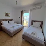 Guest - Sea Breeze 2 Апартаменты Саранда