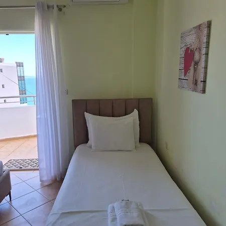 Peaceful Sea View Appartement