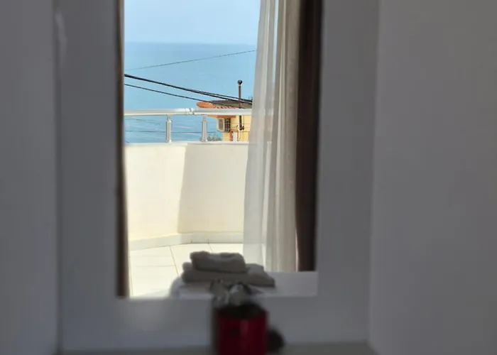 Guest - Sea Breeze 2 Apartment Sarande